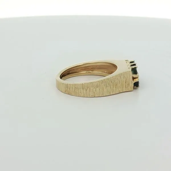 18K Yellow Gold Sapphire Ring Image 3 Jaymark Jewelers Cold Spring, NY