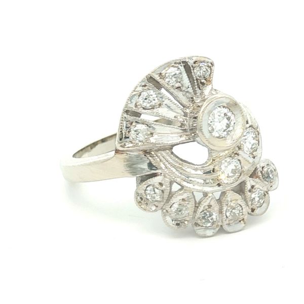14K White Gold Diamond Estate Ring Image 3 Jaymark Jewelers Cold Spring, NY