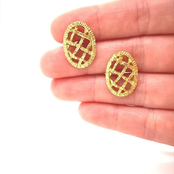 18K Yellow Gold Lattice Work Oval Cufflinks Image 2 Jaymark Jewelers Cold Spring, NY