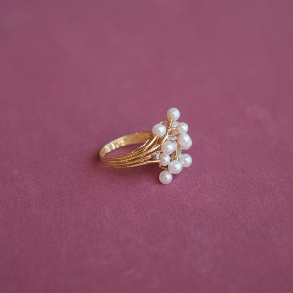 Estate Pearl Cluster Ring Image 2 Jayson Jewelers Cape Girardeau, MO