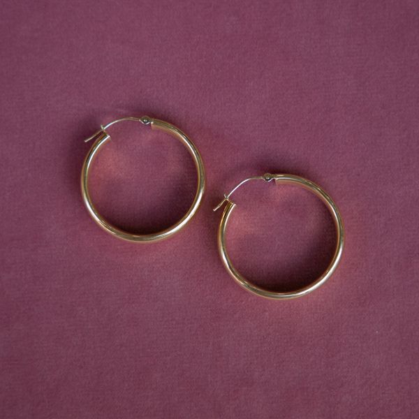 Estate Hoop Earrings Image 2 Jayson Jewelers Cape Girardeau, MO