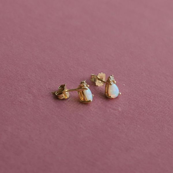 Estate Opal Earrings Image 2 Jayson Jewelers Cape Girardeau, MO