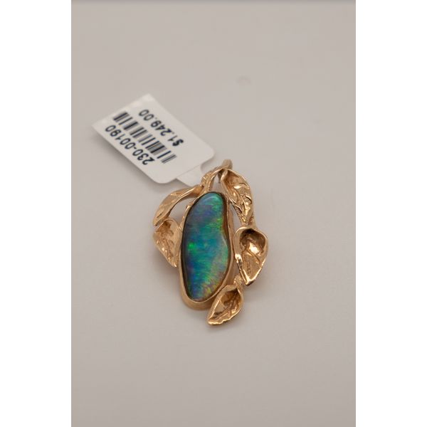 estate pendants Jayson Jewelers Cape Girardeau, MO
