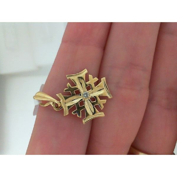 estate pendants Jayson Jewelers Cape Girardeau, MO