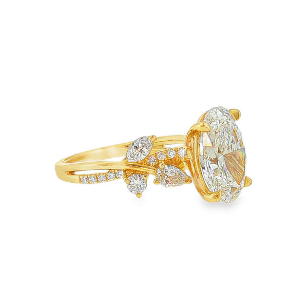 14K Yellow Gold 4.01ct Oval Lab Grown Diamond Engagement Ring that is F in Color and VS1 in Clarity with .62ctw of Accent Lab Grown Diamonds. Image 2 Jeff Dennis Jewelers Gardendale, AL