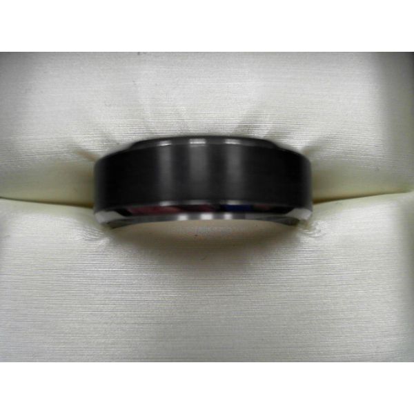 Gent's Tantalum and Carbon Fiber Wedding Bands Image 2 Jeff Dennis Jewelers Gardendale, AL