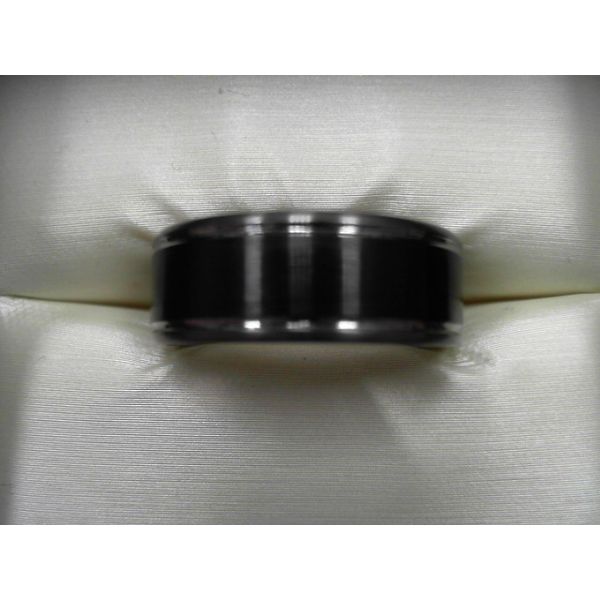 Gent's Tantalum and Carbon Fiber Wedding Bands Image 2 Jeff Dennis Jewelers Gardendale, AL