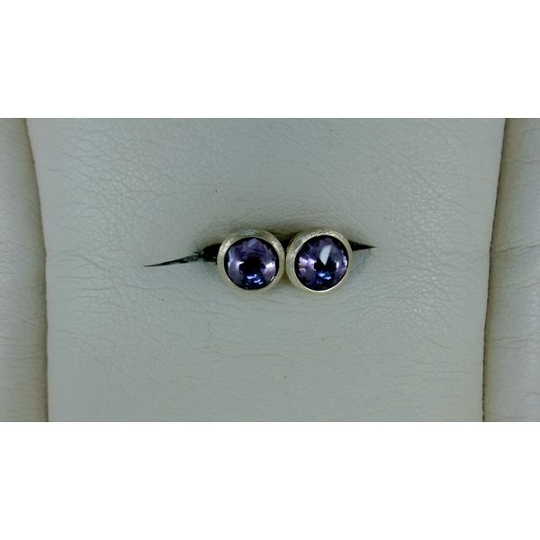 Earrings Jeffrey Mann Fine Jewelers, Inc Toledo, OH