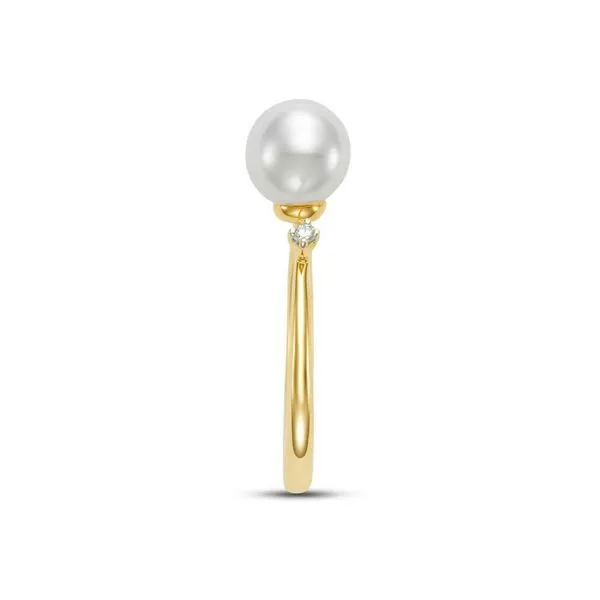 7-7.5MM Pearl and Diamond Horseshoe Ring in Yellow Gold Image 3 Jeffrey Mann Fine Jewelers, Inc Toledo, OH