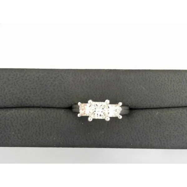 Engagement Ring Genesis Jewelry Muscle Shoals, AL