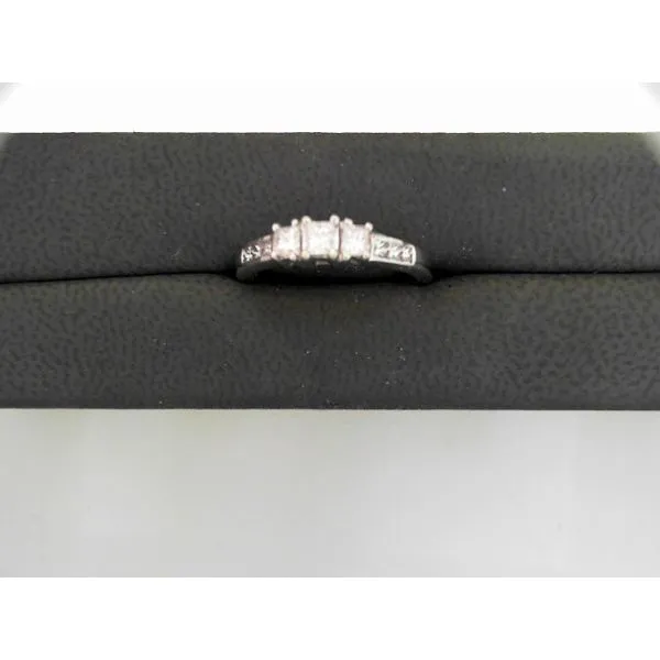 Engagement Ring Genesis Jewelry Muscle Shoals, AL