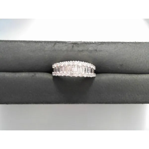 Anniversary Ring Genesis Jewelry Muscle Shoals, AL