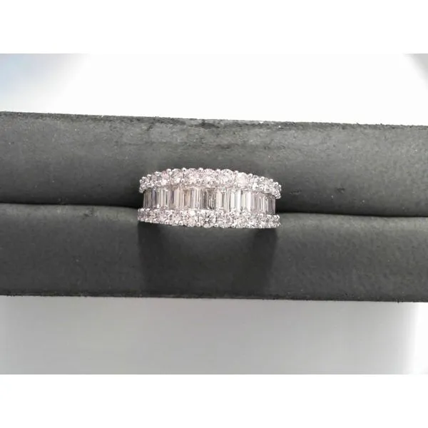 Anniversary Ring Genesis Jewelry Muscle Shoals, AL