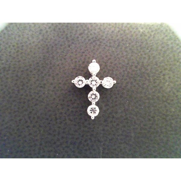 Diamond Pendant Genesis Jewelry Muscle shoals, AL