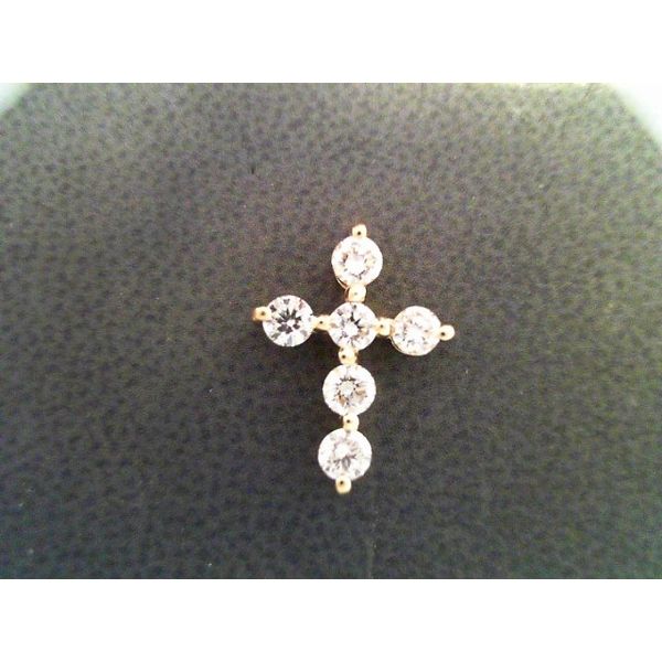 Diamond Pendant Genesis Jewelry Muscle shoals, AL