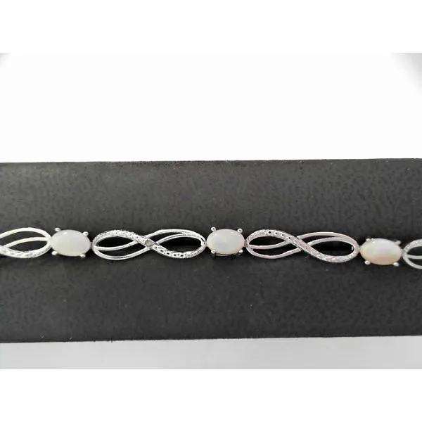 Bracelet Genesis Jewelry Muscle Shoals, AL