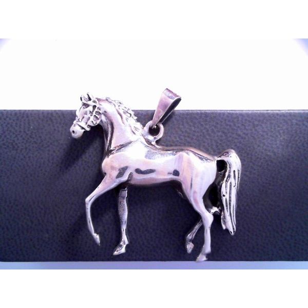 Charm Genesis Jewelry Muscle shoals, AL