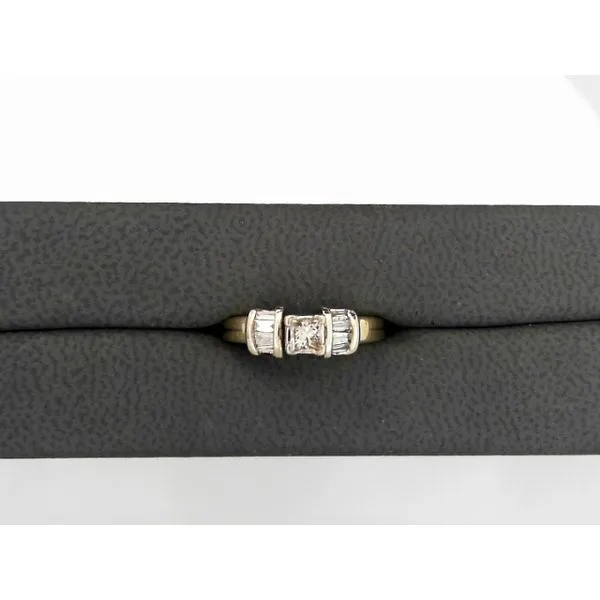 Estate Rings Genesis Jewelry Muscle Shoals, AL