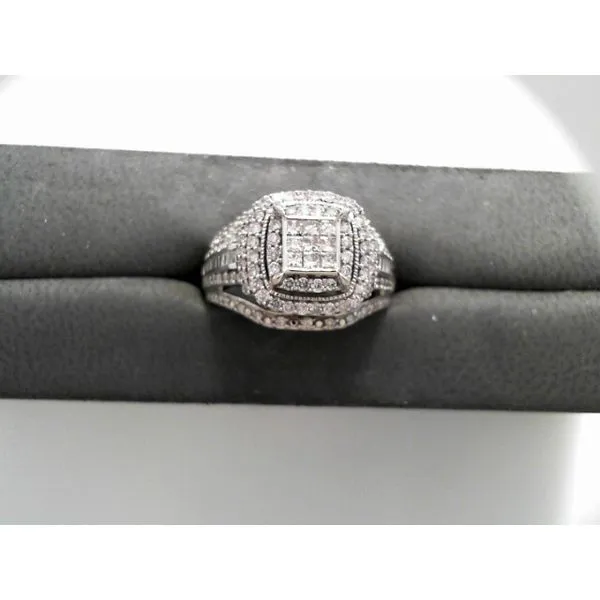 Estate Ring Genesis Jewelry Muscle shoals, AL