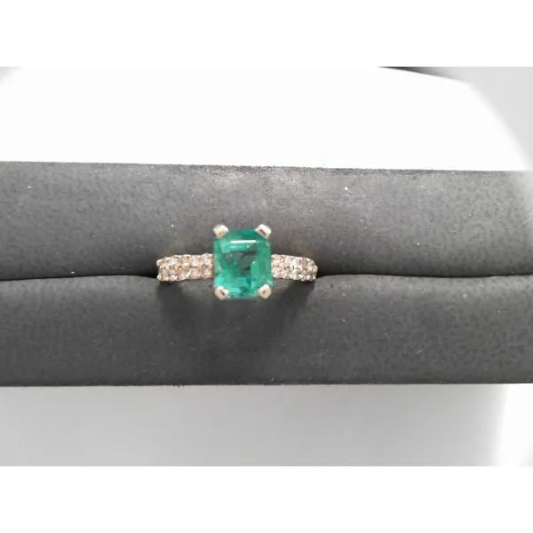 Estate Ring Genesis Jewelry Muscle shoals, AL