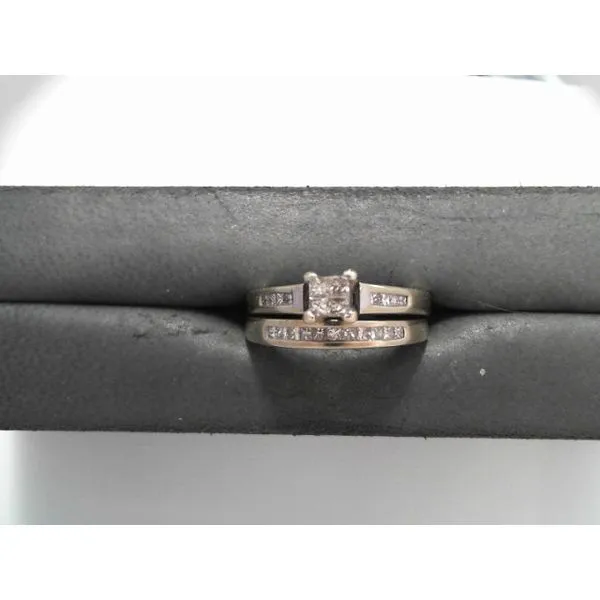 Estate Rings Genesis Jewelry Muscle Shoals, AL