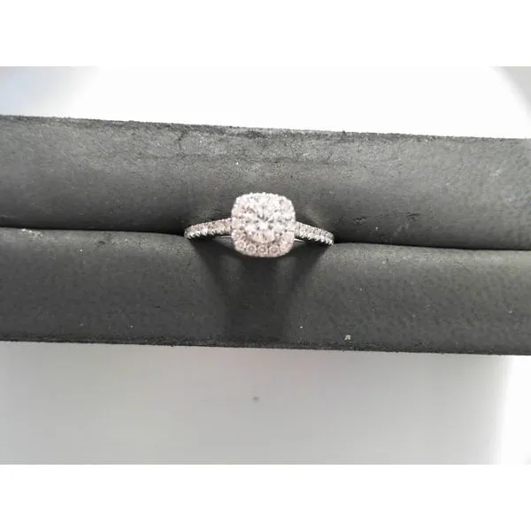 Estate Ring Genesis Jewelry Muscle shoals, AL