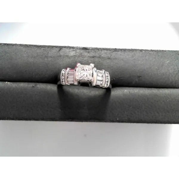 Estate Rings Genesis Jewelry Muscle Shoals, AL