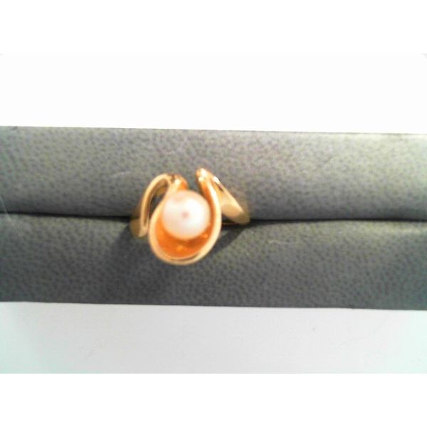 Estate Ring Genesis Jewelry Muscle shoals, AL