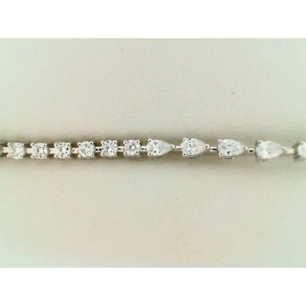 Bracelets with Lab Grown Diamonds The Jewelry Station Woodward, OK