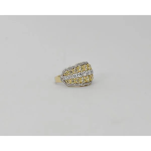 14K Yellow Gold Diamond Ring Image 2 J. Garett Jewelers Wilmington, NC
