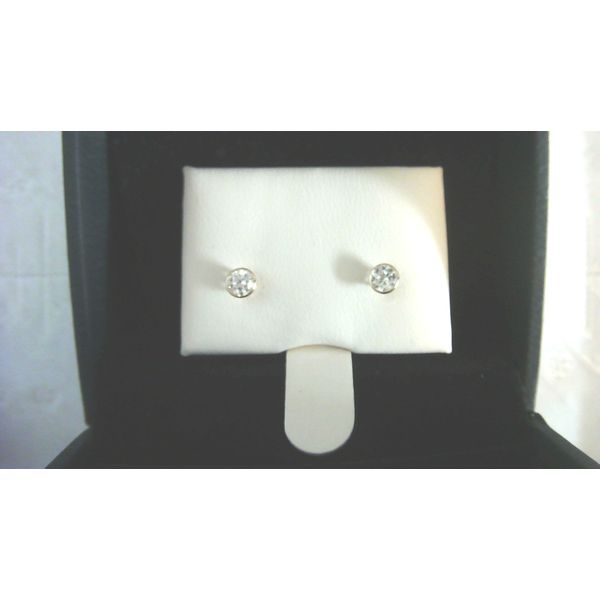 Earrings J. Garett Jewelers Wilmington, NC