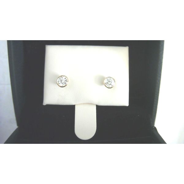 Earrings J. Garett Jewelers Wilmington, NC