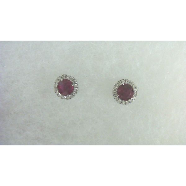 Earrings J. Garett Jewelers Wilmington, NC