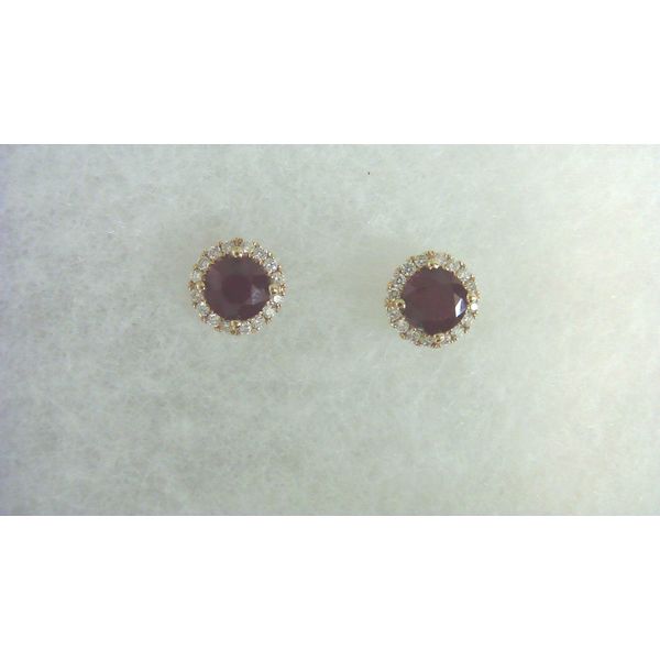 Earrings J. Garett Jewelers Wilmington, NC