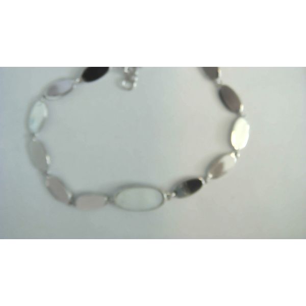 Bracelet J. Garett Jewelers Wilmington, NC
