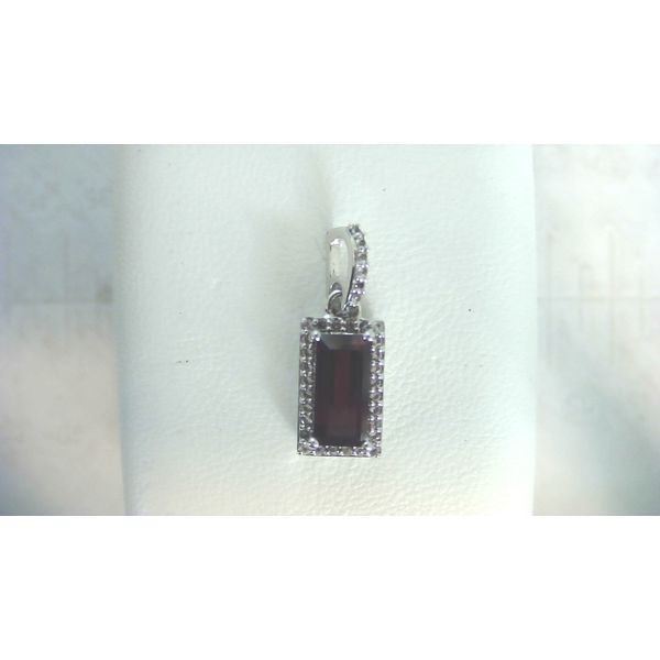 Charm J. Garett Jewelers Wilmington, NC
