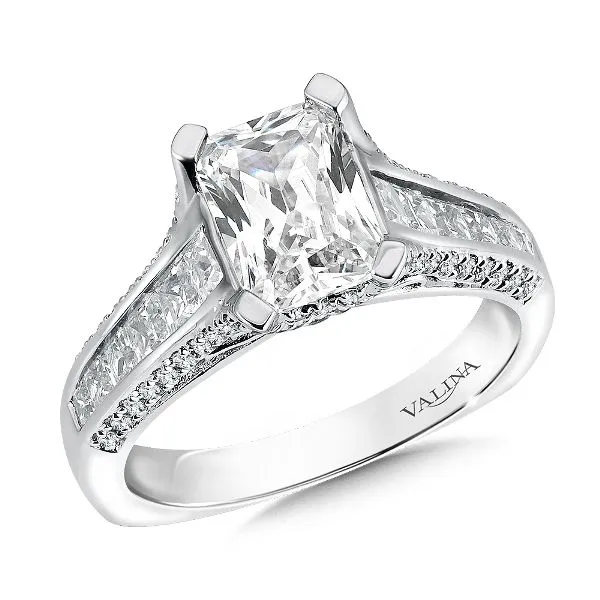 Engagement Ring JH Faske Jewelers Brenham, TX