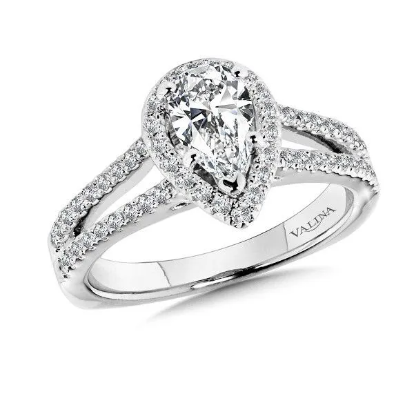 Engagement Ring JH Faske Jewelers Brenham, TX