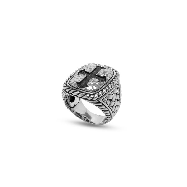 Rings | Foss Jewelers