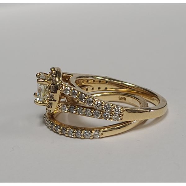 14kt Yellow Gold 1.89tw Princess Center Diamond Bridal Set Image 2 J. Howard Jewelers Bedford, IN
