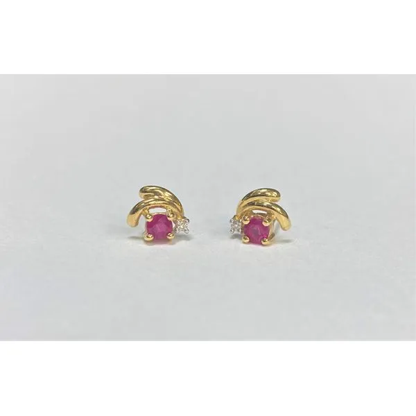 Earrings J. Howard Jewelers Bedford, IN
