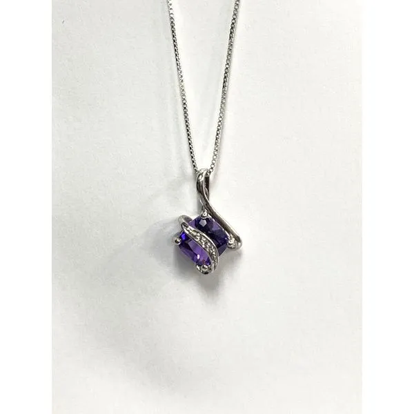 Necklace J. Howard Jewelers Bedford, IN