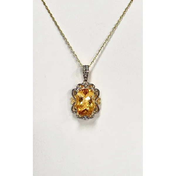 Necklace J. Howard Jewelers Bedford, IN