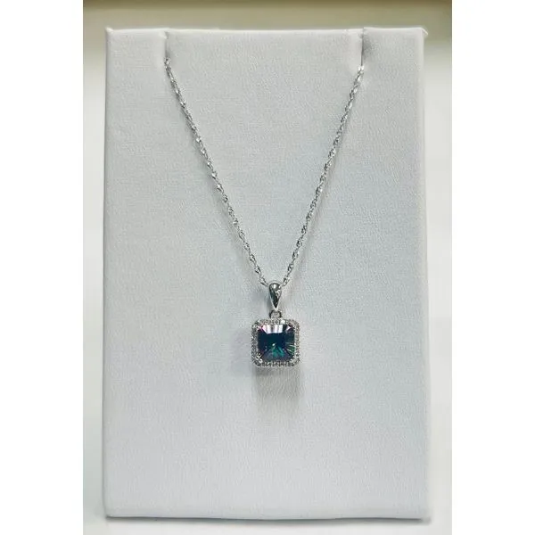 Necklace J. Howard Jewelers Bedford, IN