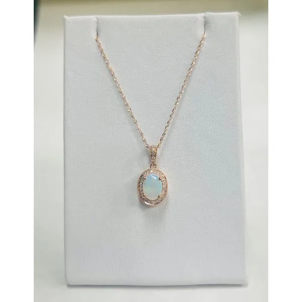 Necklace J. Howard Jewelers Bedford, IN