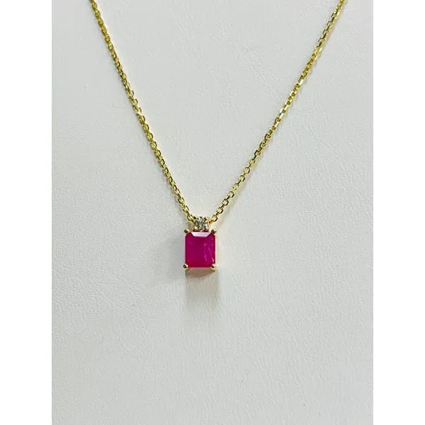 Necklace J. Howard Jewelers Bedford, IN