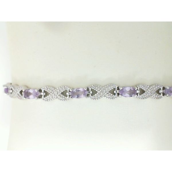 Bracelet J. Howard Jewelers Bedford, IN