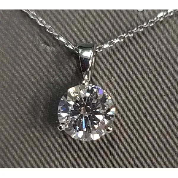 Lab Diamonds J. Howard Jewelers Bedford, IN