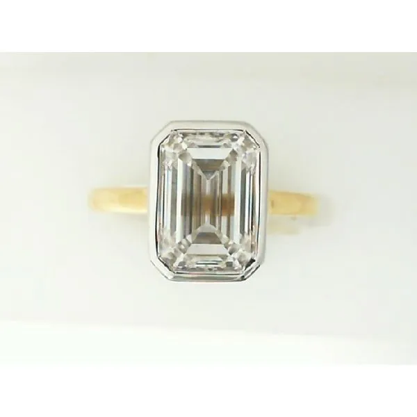 Lab Diamonds J. Howard Jewelers Bedford, IN