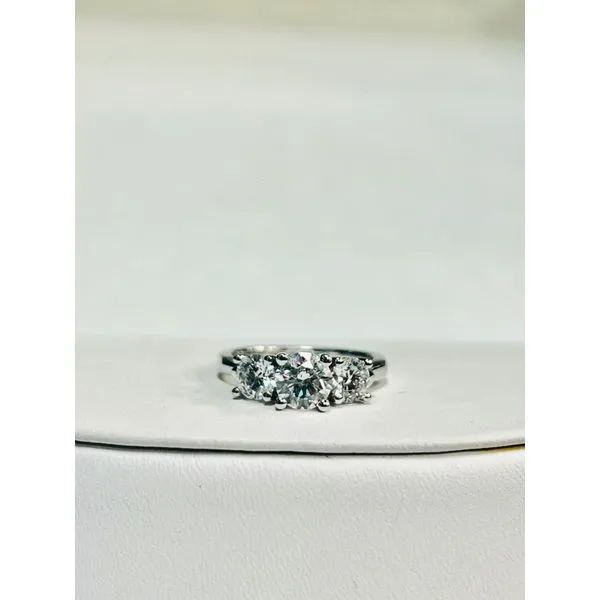 Lab Diamonds J. Howard Jewelers Bedford, IN